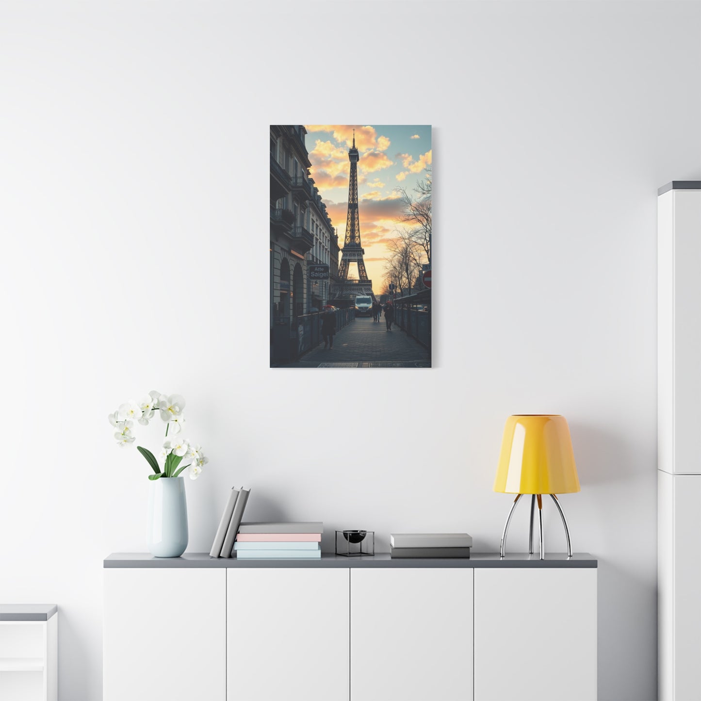 Parisian Éclat Canvas
