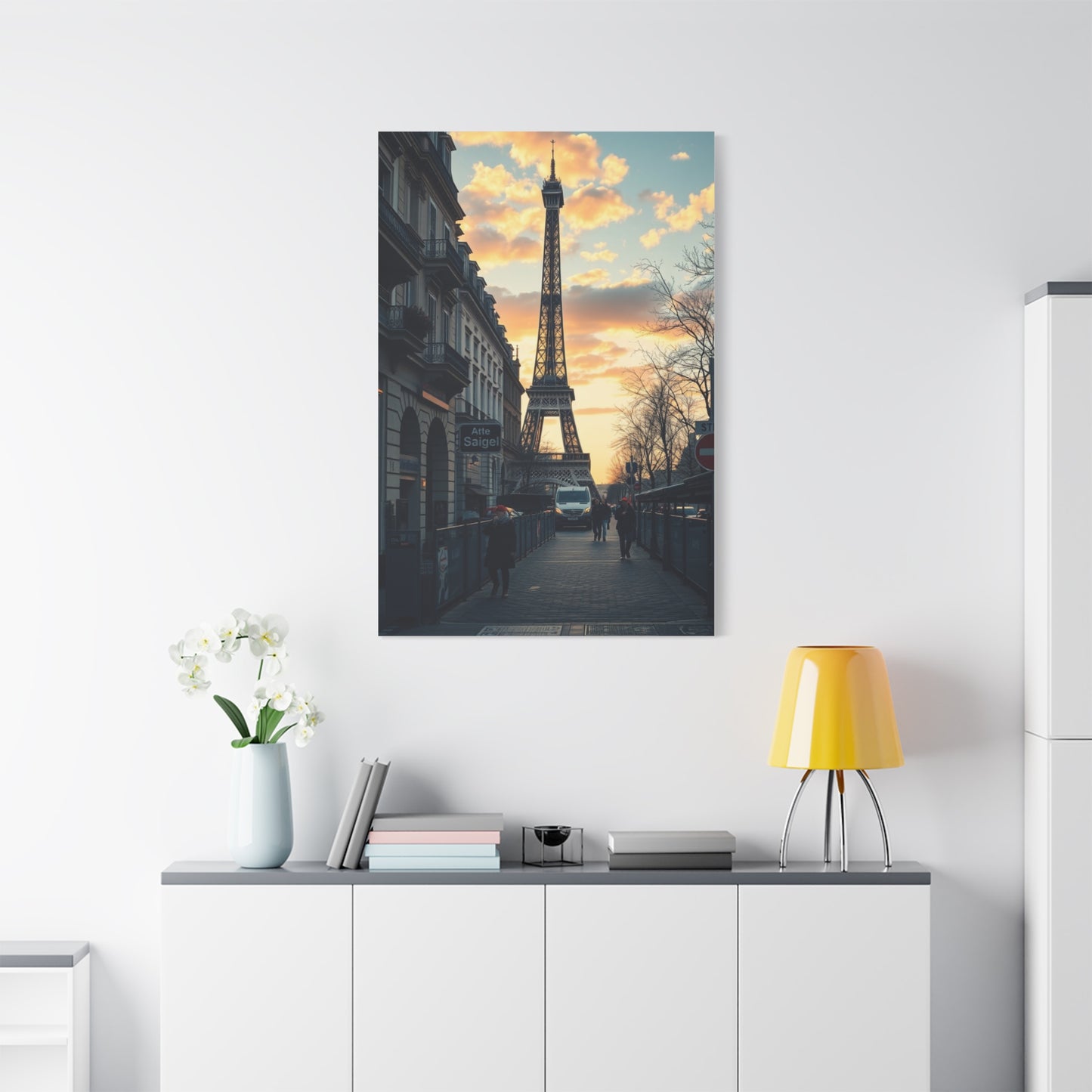 Parisian Éclat Canvas