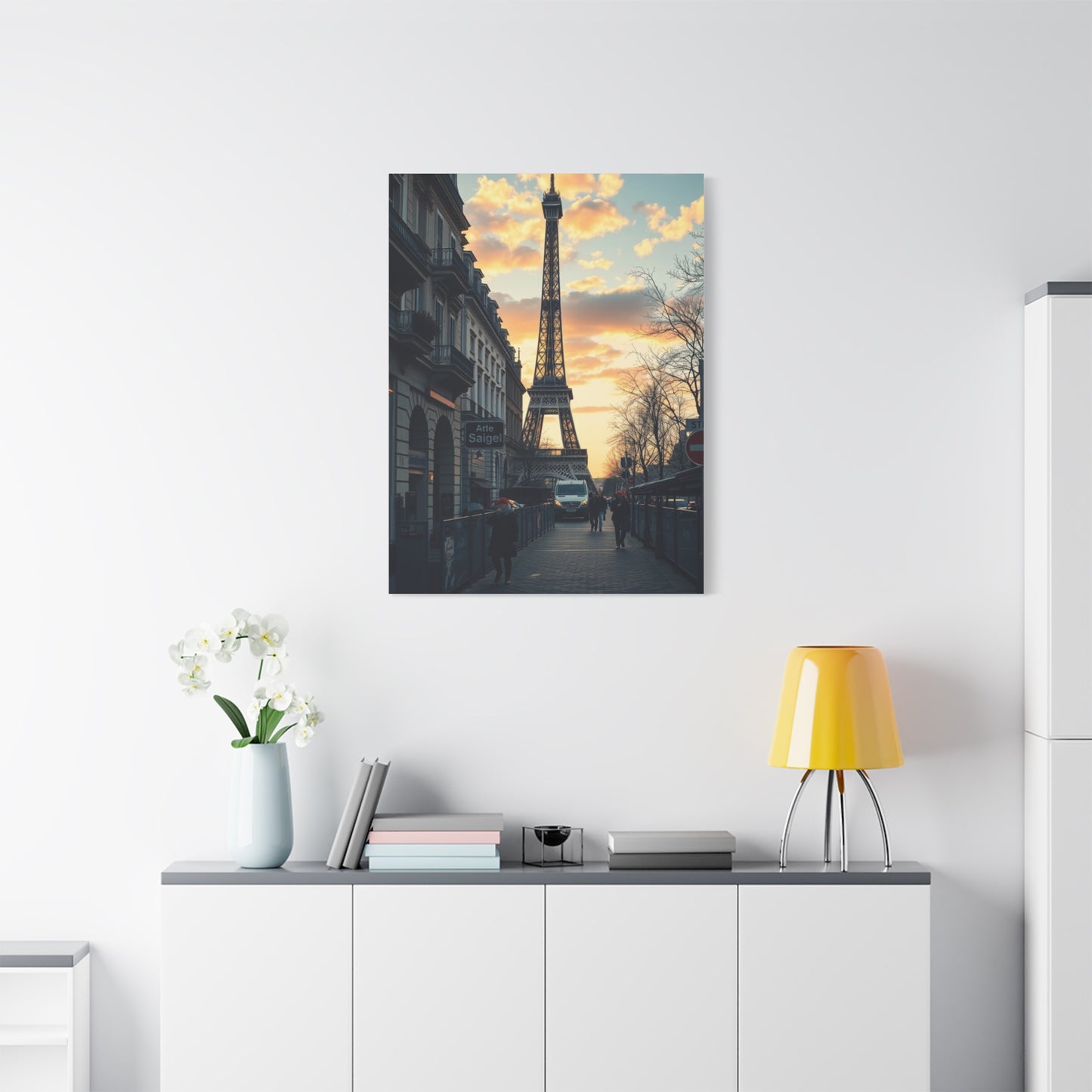 Parisian Éclat Canvas